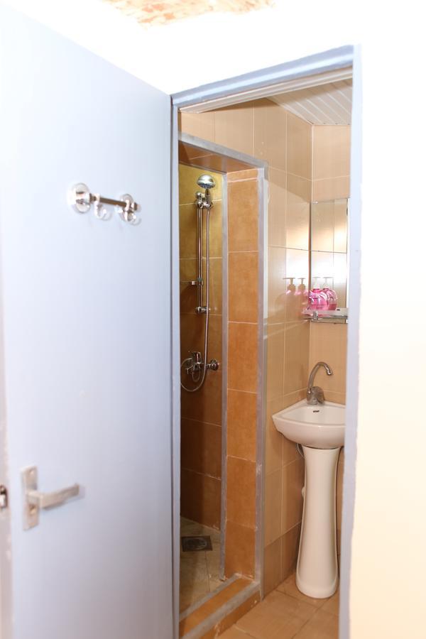 Guest House Kakabadzeebi 9 Tbilisi Eksteriør bilde